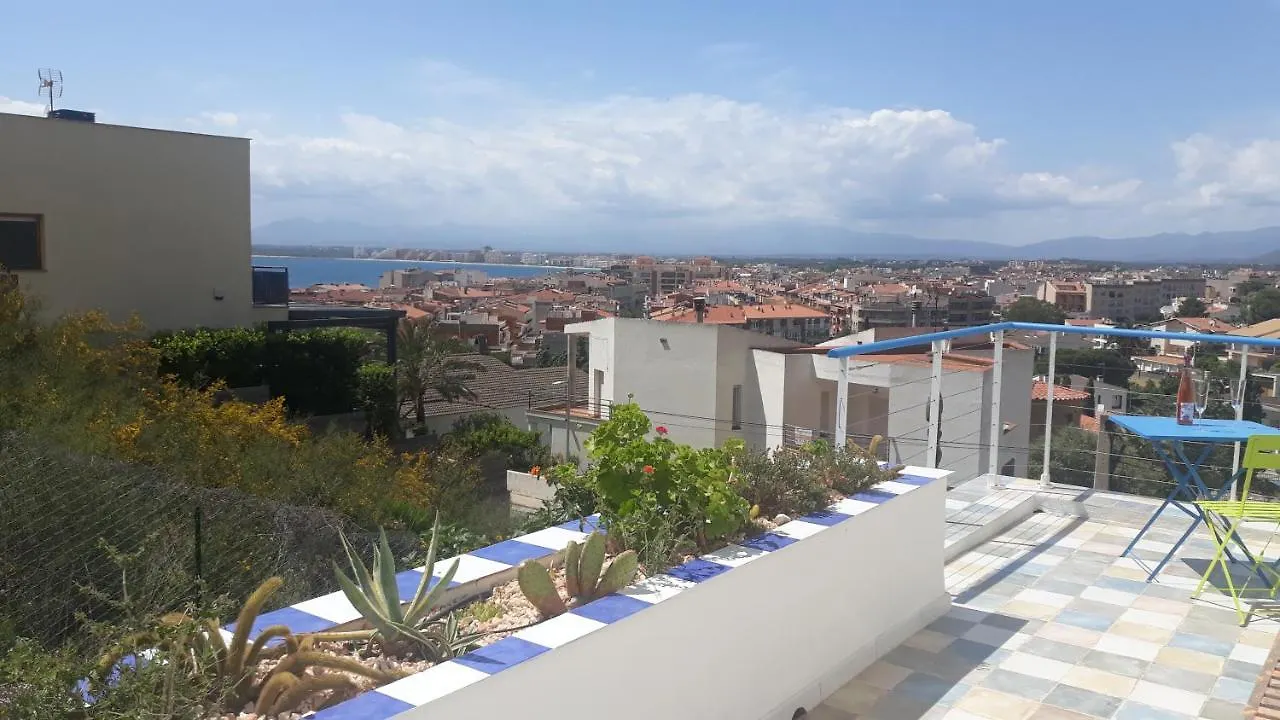 Villa Azul Roses